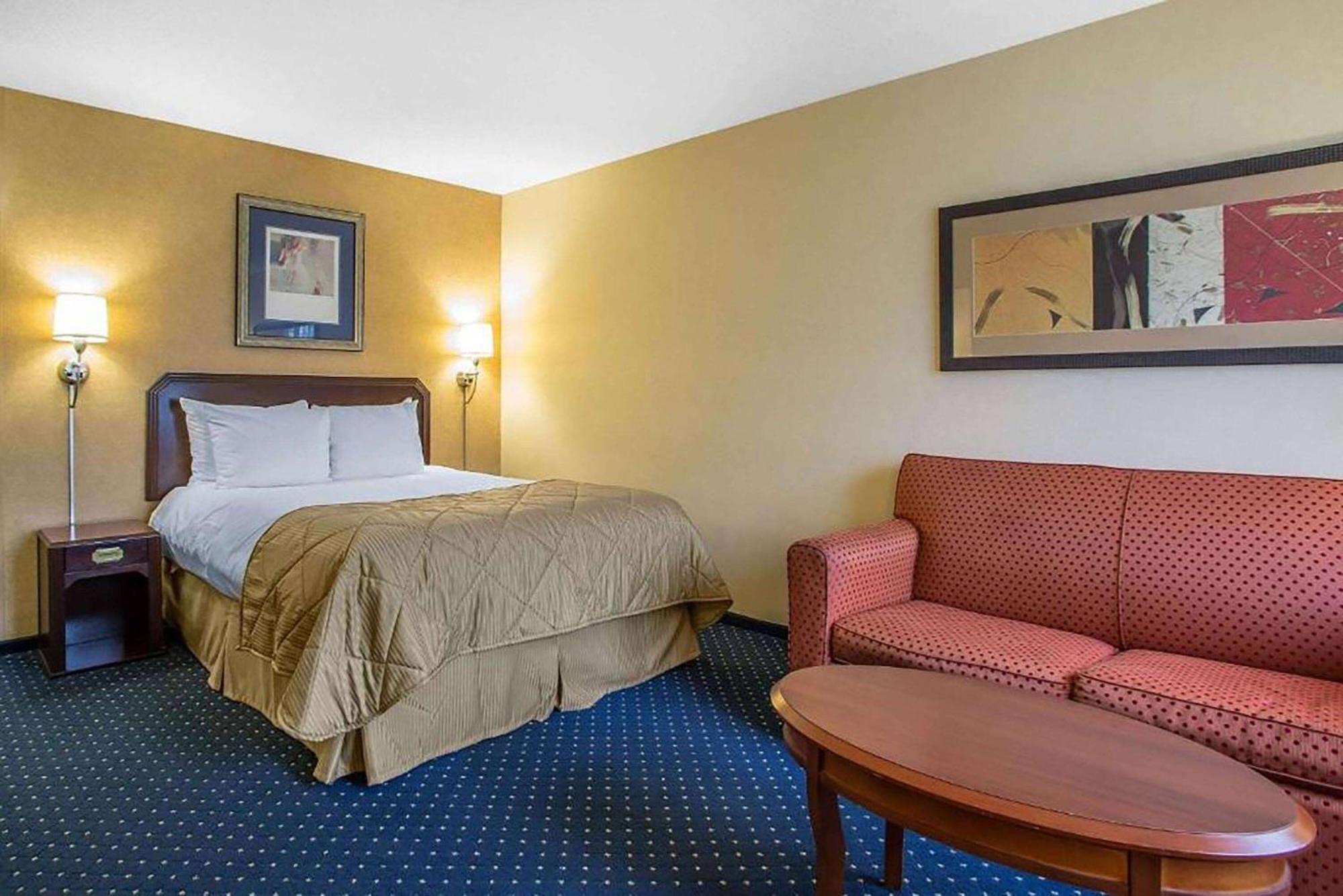 Howard Johnson By Wyndham Меррилвилл Экстерьер фото